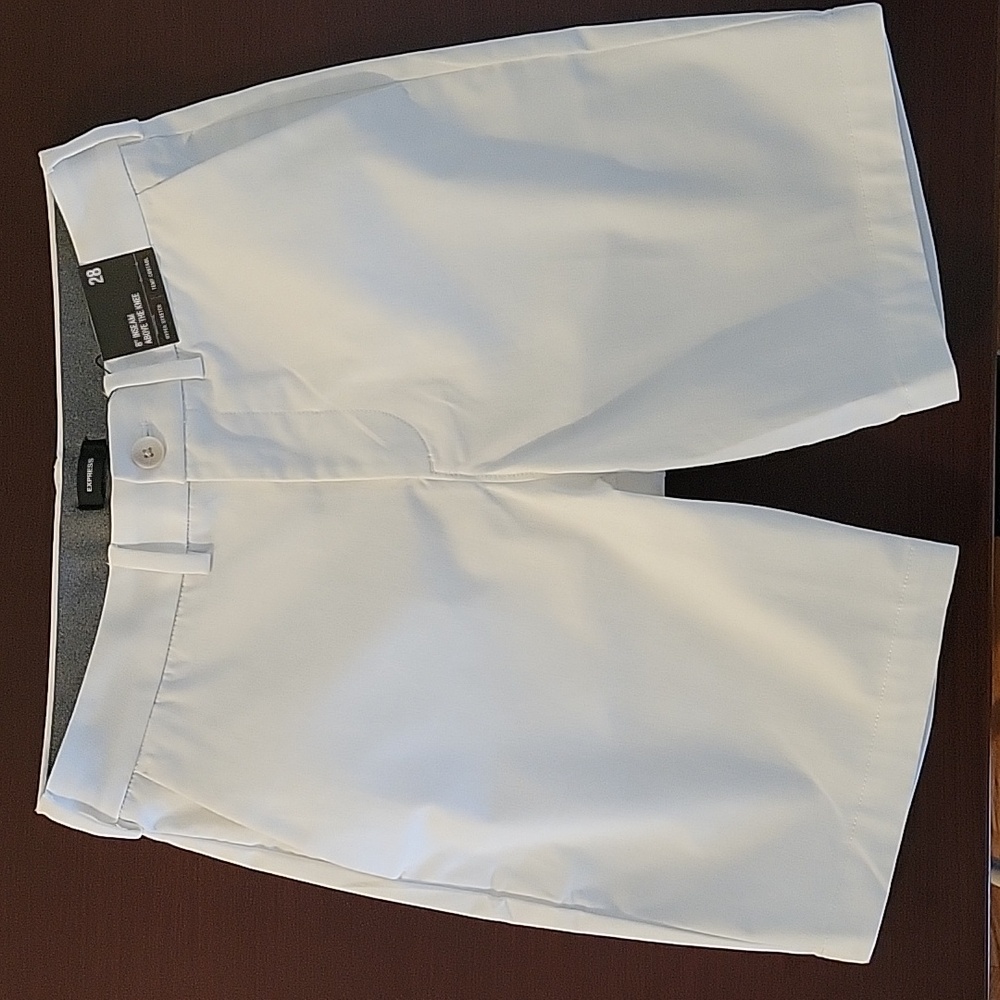 EXPRESS 8" Hyper Stretch Chino Shorts